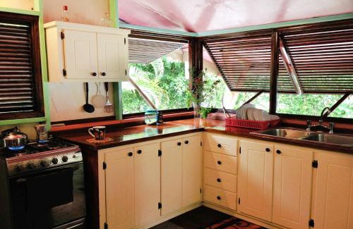 Gros Islet House | Creole house 2 bedrooms with garden Best View Rodney Bay 21