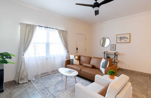 Crescent Beach Condo | Crescent Beach 1 Summ