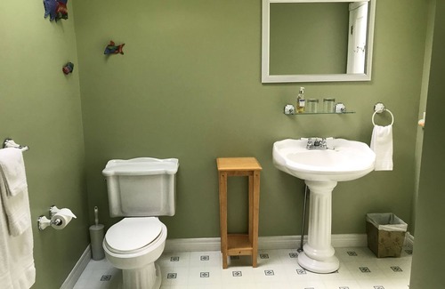 Maitland Bed & Breakfast | Cresthaven By the Sea
