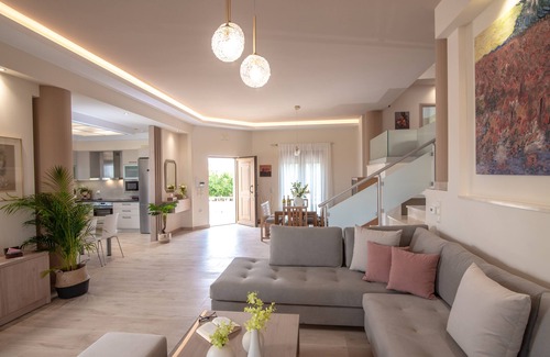 Ano Kalesia Villa | Cretan Vineyard Hill Villa 2 | Private pool, panoramic view, beautiful vineyard