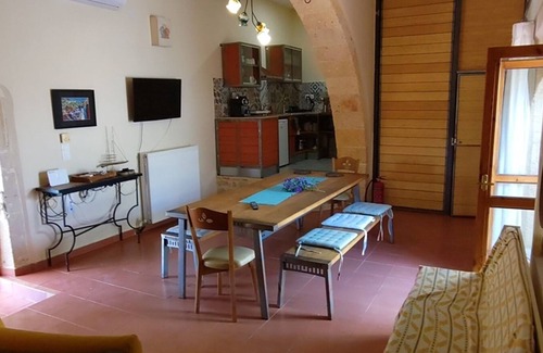 Drapanos Villa | Crete, 2 houses together for 2 families