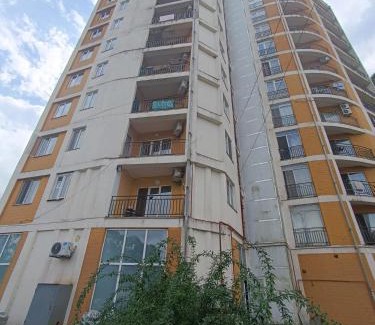 Magnetiti Apartment | Crimson Serenity Appartment