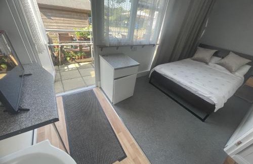 Rowlands Castle Bed & Breakfast | Cripple Creek Bed And Breakfast