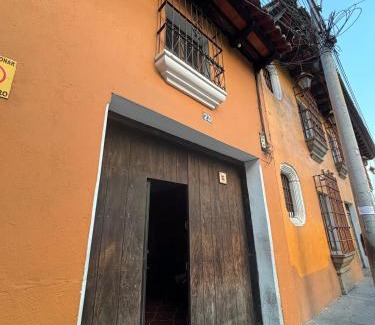 Antigua Guatemala Hotel | Cristales de Antigua La Calzada