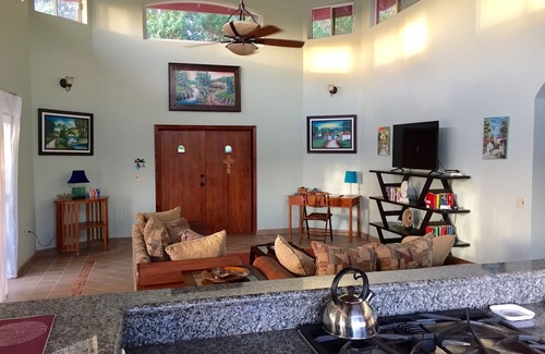 First Bight House | Crocodile House- Private Waterfront Property in First Bight