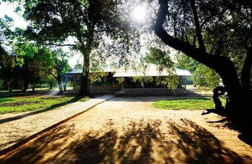 Tissamaharama Hotel | Crocodile park Bungalow