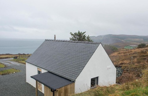 Waternish Ski Chalet | Croft 7 Geary Self Catering Studio with stunning sea views