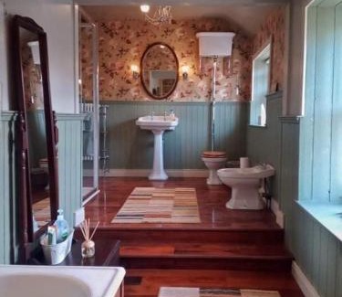 Antrim Bed & Breakfast | Crookedstone House