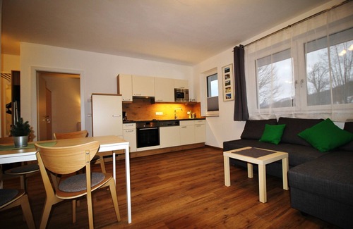Schildlehen Apartment | Cross-country skiing and skiing directly from the house.