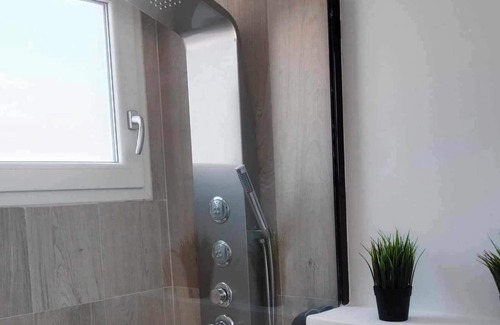 Estella Apartment | Cross Home, Bonito ático en el centro de Estella