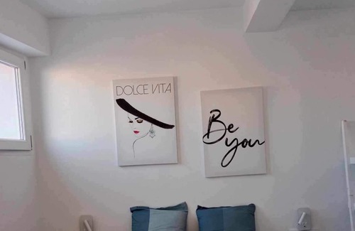 Estella Apartment | Cross Home, Bonito ático en el centro de Estella