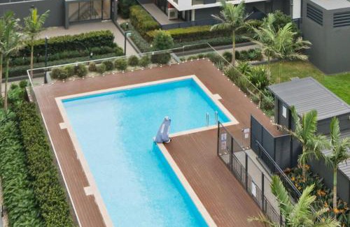 Wollongong Apartment | Crown Beach Escape - Stylish Comfort by the Sea