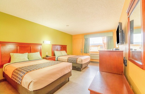 Denver City Hotel | Crown Inn By OYO Denver Tx
