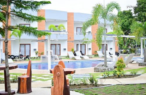 Gloria Resort | Crown of the Orient Beach Resort