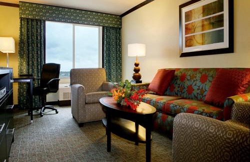 Midtown Anchorage Hotel | Crowne Plaza Anchorage-Midtown by IHG