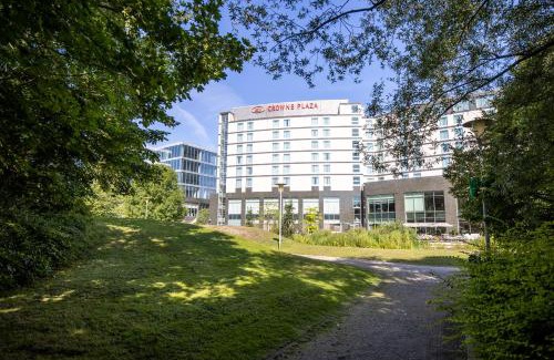 Zaventem Hotel | Crowne Plaza Brussels Airport by IHG