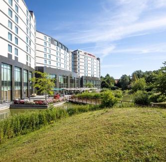 Zaventem Hotel | Crowne Plaza Brussels Airport by IHG