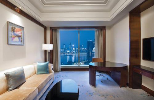 Xihu Hotel | Crowne Plaza Nanchang Riverside by IHG