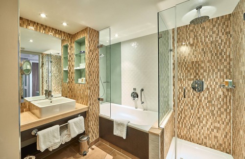Winnersh Hotel | Crowne Plaza Reading by IHG