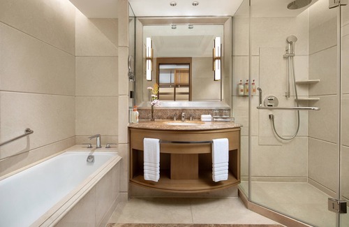 Yangpu Hotel | Crowne Plaza Shanghai Fudan by IHG
