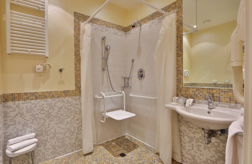 Pedeguarda di Follina Hotel | Crowne Plaza Venice East by IHG