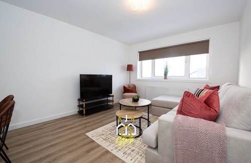 Cruden Bay Apartment | Cruden Bay Stay - SJA Stays - Modern 2 Bed Apart