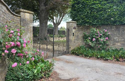 Crudwell House | Crudwell House