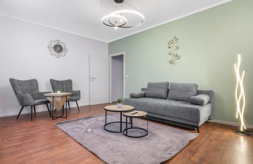 Antonviertel Apartment | Cruwzo - Modern Centrally Located Apartment with Parking