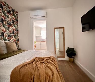 L'Hospitalet de Llobregat Apartment | Crysoyle Apartment Barcelona Next to Camp Nou