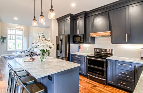 Crystal Beach House | Crystal beach villa