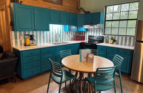 Uvalde County House | Crystal Clear Frio River - Private Waterfront House - Room for the Family