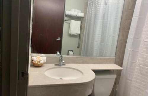 Port Arthur Hotel | Crystal Inn