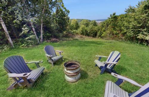 Eastman House | Crystal Moon Retreat