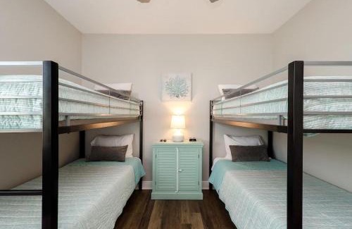 Crystal Beach House | Crystal Sands