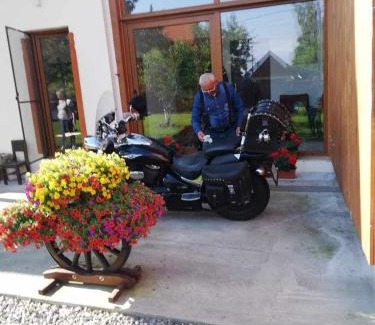 Siculeni House | Csicsói Csűrház