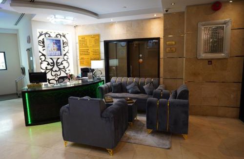 Al Ras Hotel | Cube Hotel Dubai