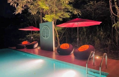 Ella House | Cube on wheels for an unique experience