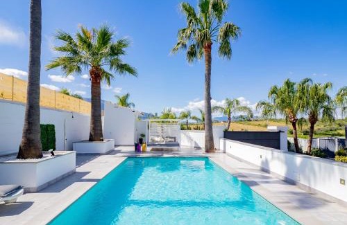 Alhaurin el Grande House | Cubo's Casa Flor High Privacy & Pool