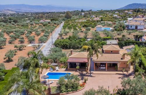 Alhaurin el Grande House | Cubo's Finca Camino de Las Tinajas