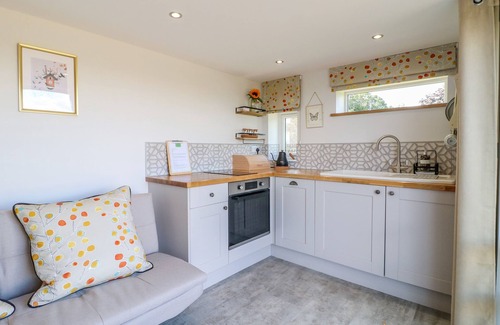 Ashover Cottage | CUCKOO NEST, with a garden in Ashover