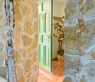 Alloza Apartment | Cueva Colorin Alloza.