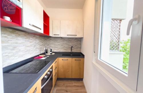 San Giovanni-Chiadino-Rozzol Apartment | Cumano Tirabora Short Rent