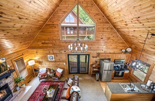 Sevierville Cabin | Curated Retreat HotTub 2 Fireplaces StunningViews Romance Girls Trips