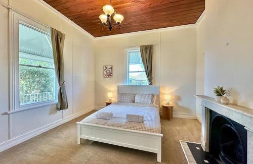 Young Apartment | Currawong Corner Cottage