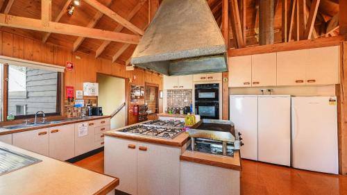 Dinner Plain House | Currawong Lodge