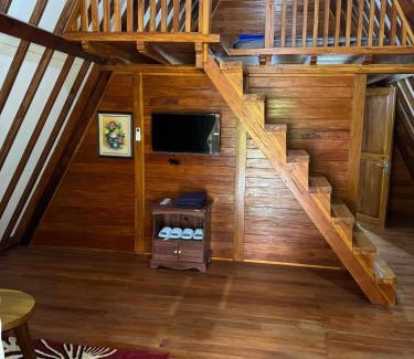Sagalaherang House | Curug Goong Resort