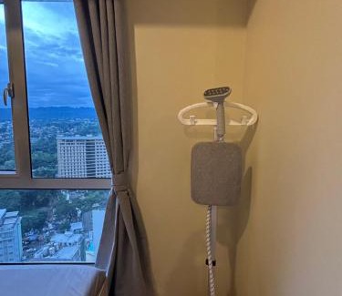 Cebu Apartment | Cushy Condo at Avida, IT Park Cebu