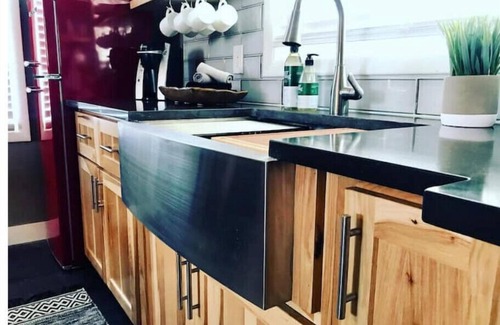 Santa Rita Apartment | Cut Bank Studio #6 near Glacier National Park