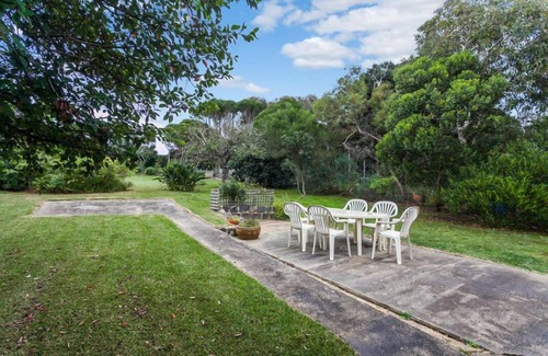 Surf Coast House | Cute As A Button Beach Cottage