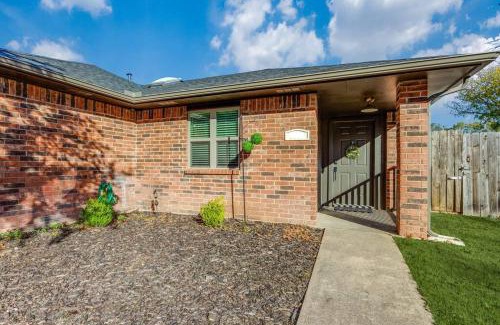 Frisco Apartment | Cute Chic 2B 2B Duplex APT
